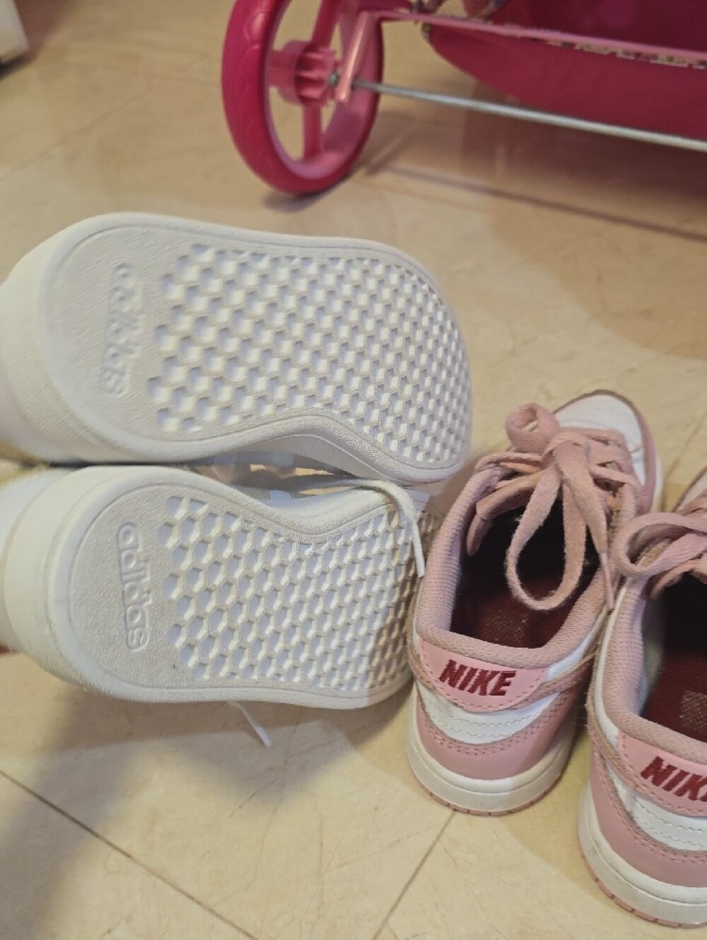 Nike Kids White & Pink Casual Sneakers Duo - Picture 8 of 8